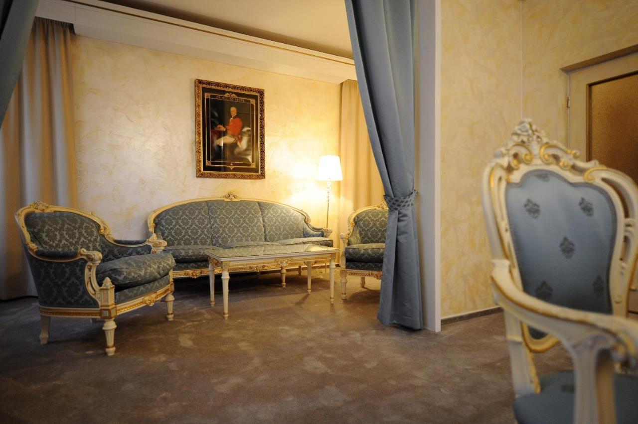 Hotel Prince De Ligne เตปลิตเซ ภายนอก รูปภาพ