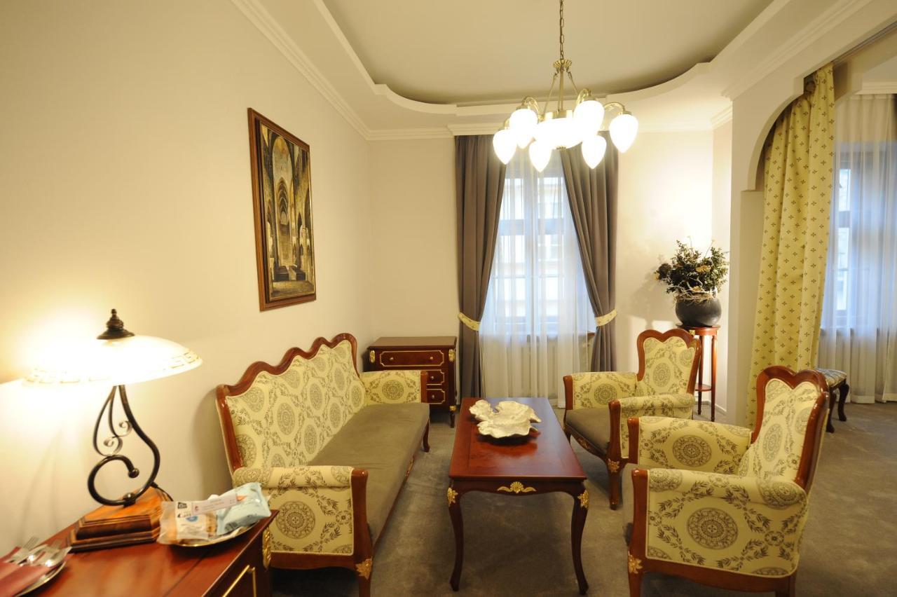 Hotel Prince De Ligne เตปลิตเซ ภายนอก รูปภาพ
