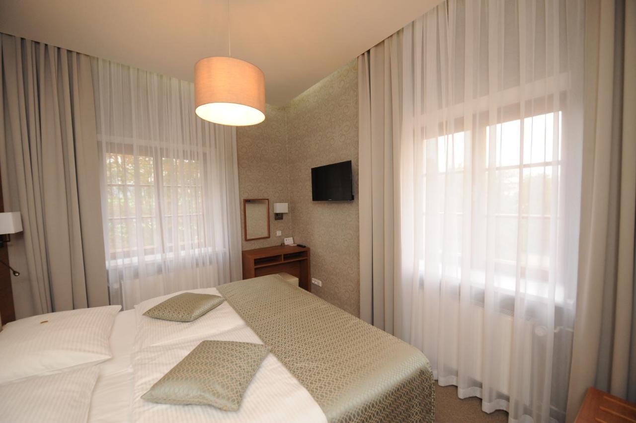 Hotel Prince De Ligne เตปลิตเซ ภายนอก รูปภาพ