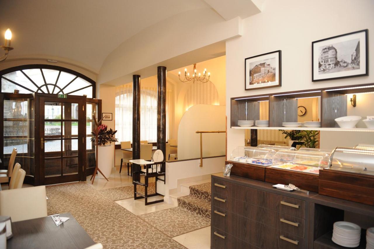 Hotel Prince De Ligne เตปลิตเซ ภายนอก รูปภาพ
