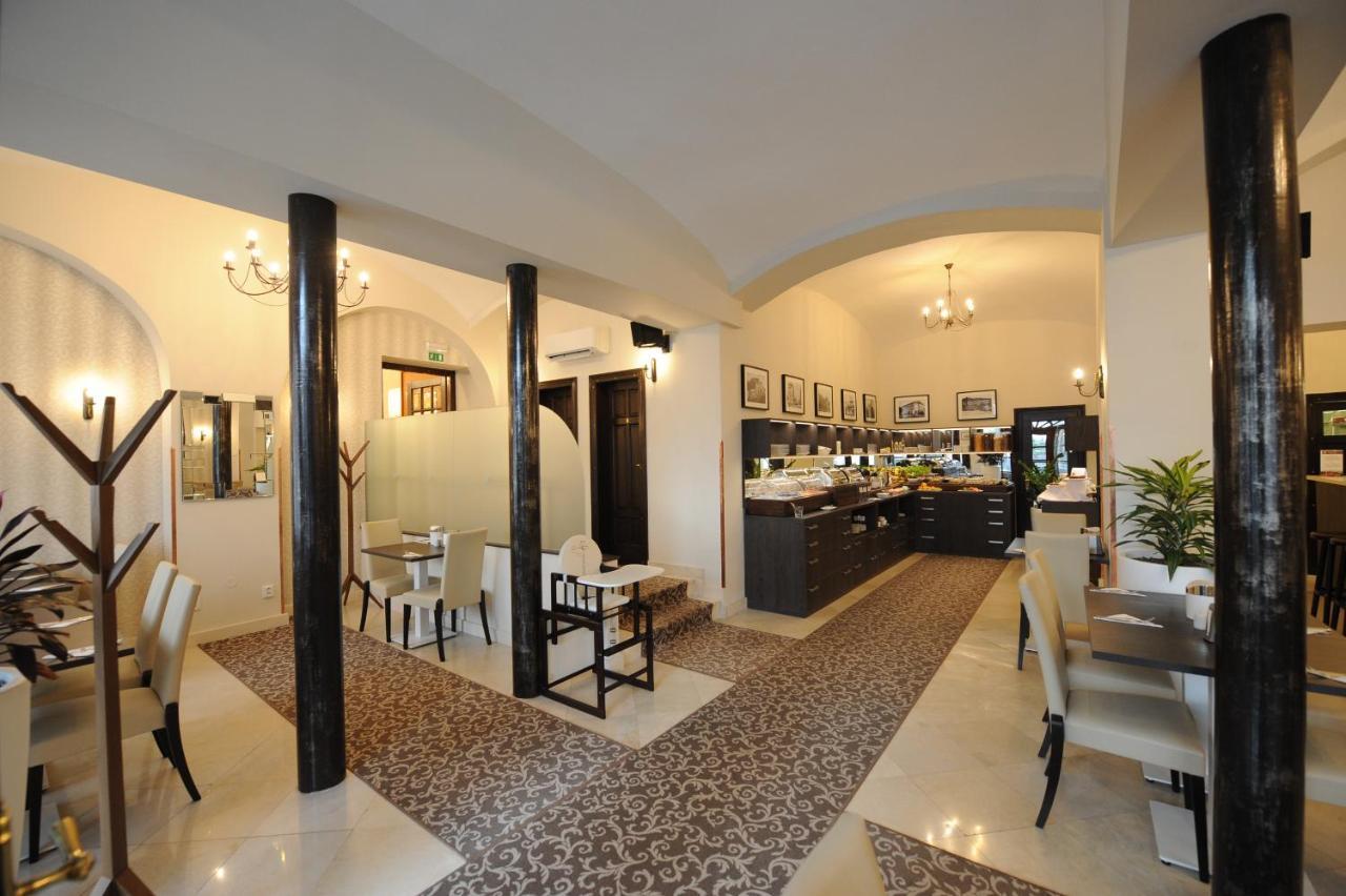 Hotel Prince De Ligne เตปลิตเซ ภายนอก รูปภาพ